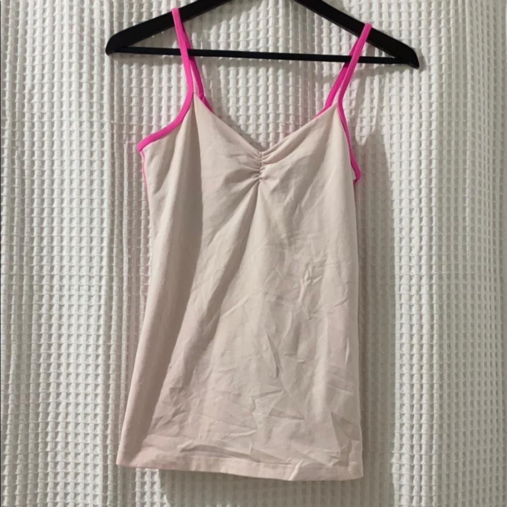 Lululemon straight strap tank with built in bra